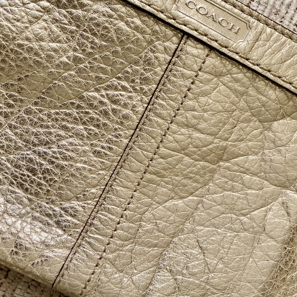 Coach Shimmery Gold Metallic Wristlet - EUC, Perfect for the holidays! - Picture 3 of 7